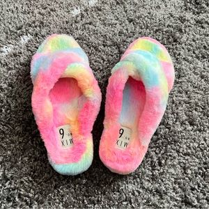 Platform house shoes